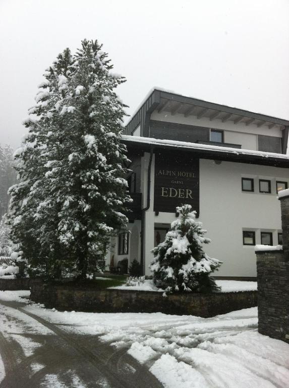 Alpin Hotel Garni Eder - Private Living Mayrhofen Exterior foto